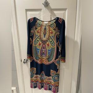 London times size 10 intricate design.